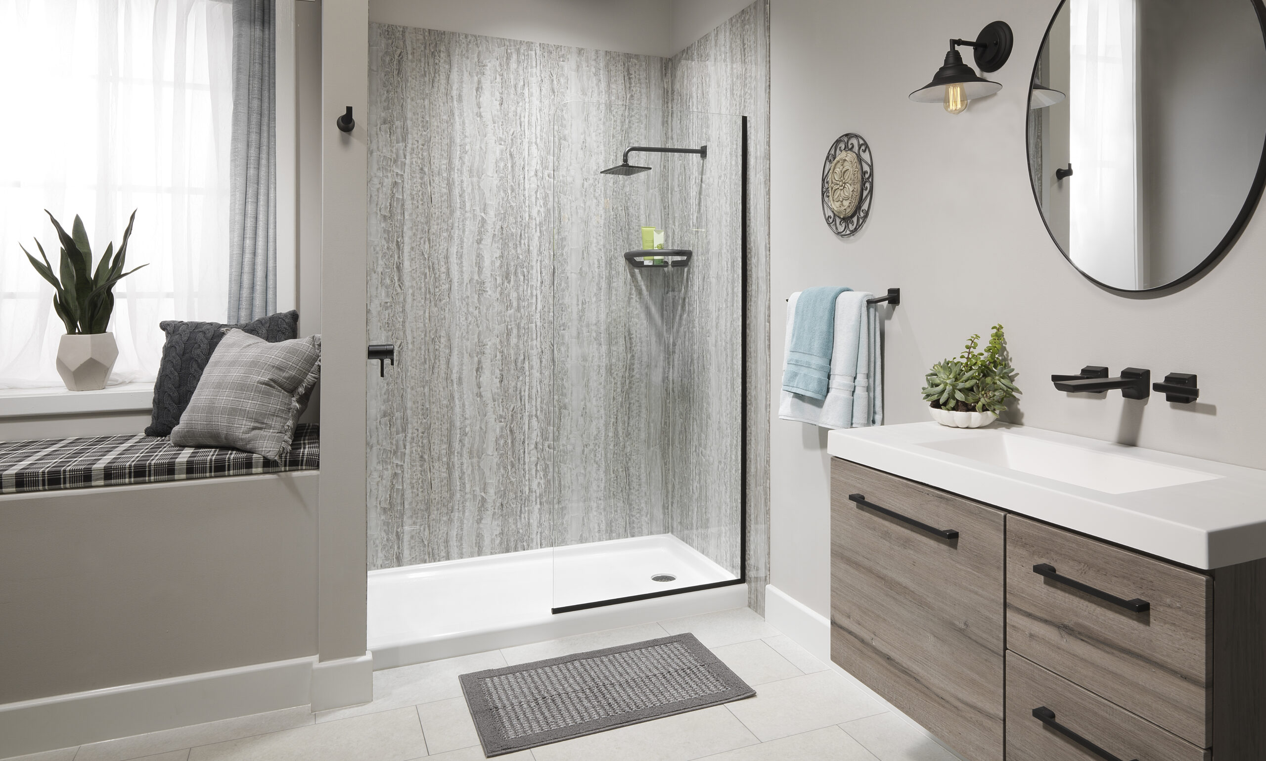 Popular Walk-In Shower Styles for Today’s Homes